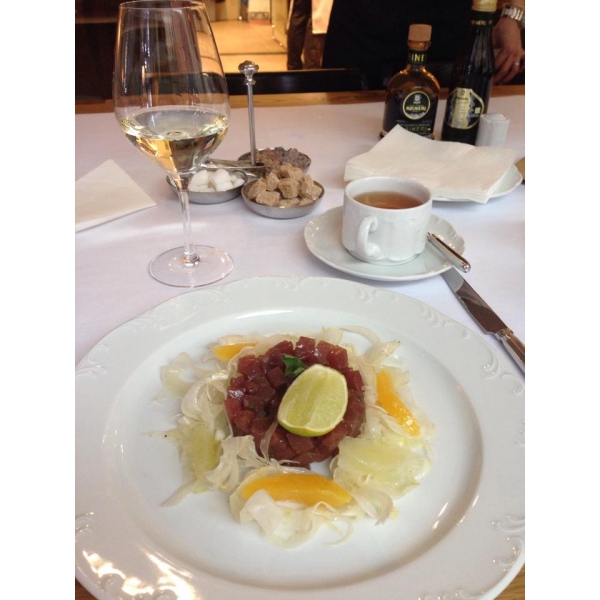 Ресторанный сервис бронирования столиков menu-rest.com - Интерьер ресторана "Probka"