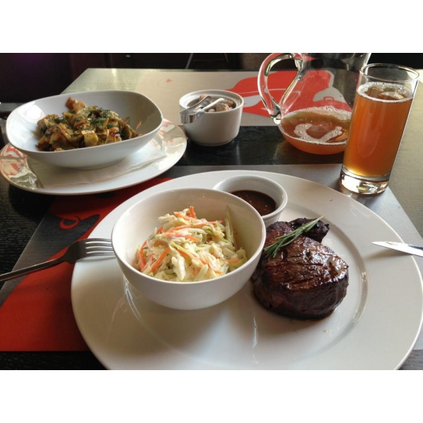 Ресторанный сервис бронирования столиков menu-rest.com - Интерьер ресторана "BullHouse"