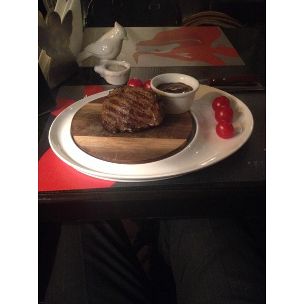 Ресторанный сервис бронирования столиков menu-rest.com - Интерьер ресторана "BullHouse"