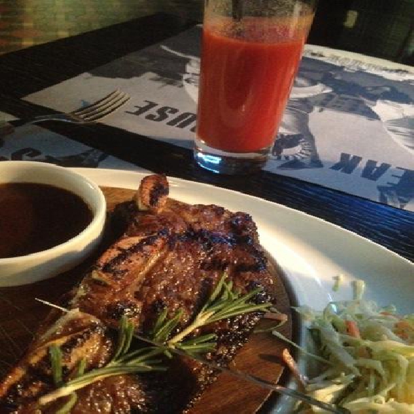 Ресторанный сервис бронирования столиков menu-rest.com - Интерьер ресторана "BullHouse"