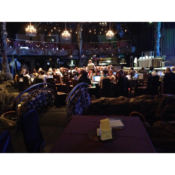 Ресторанный сервис бронирования столиков menu-rest.com - Интерьер ресторана "Лесной"