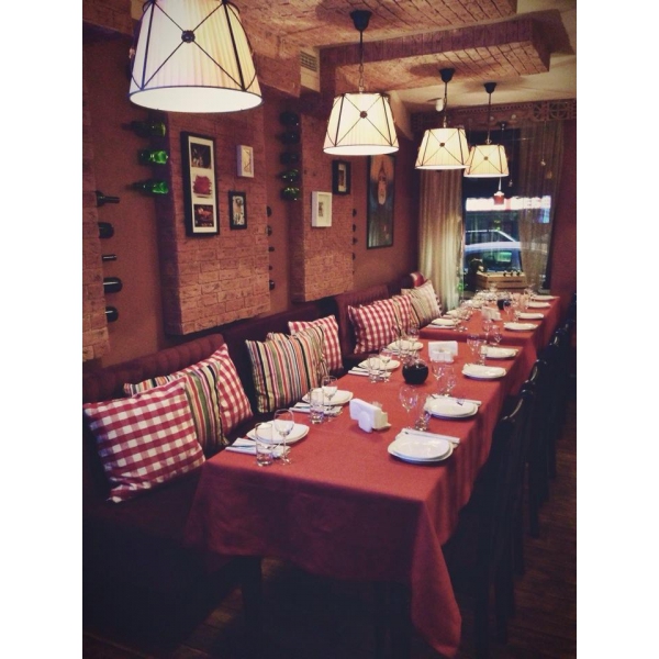 Ресторанный сервис бронирования столиков menu-rest.com - Интерьер ресторана "Georgian`s"