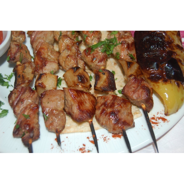 Ресторанный сервис бронирования столиков menu-rest.com - Интерьер ресторана "Тысяча одна ночь"