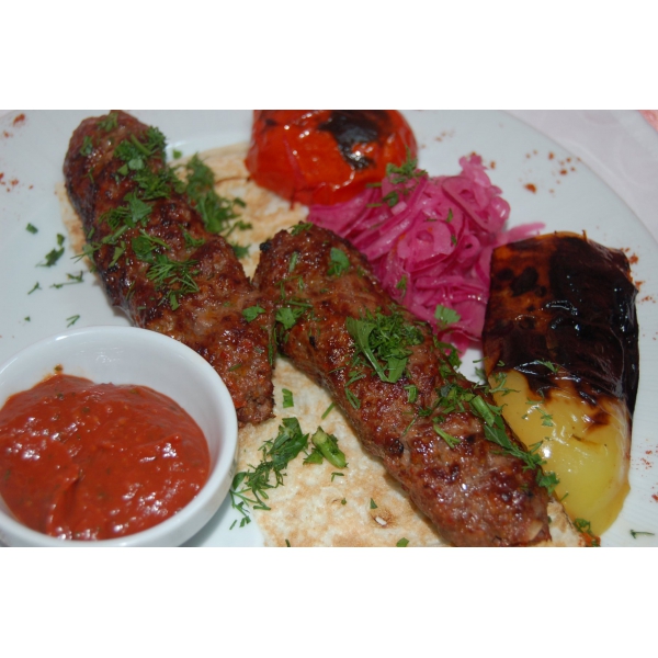 Ресторанный сервис бронирования столиков menu-rest.com - Интерьер ресторана "Тысяча одна ночь"