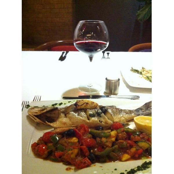 Ресторанный сервис бронирования столиков menu-rest.com - Интерьер ресторана "Vino di Vino"