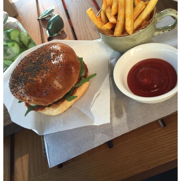 Ресторанный сервис бронирования столиков menu-rest.com - Интерьер ресторана "Гастробар Компания"