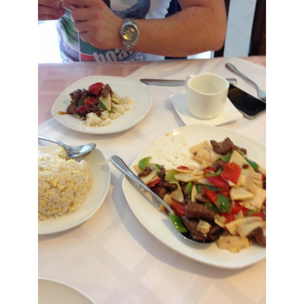 Ресторанный сервис бронирования столиков menu-rest.com - Интерьер ресторана "Семейный уют"