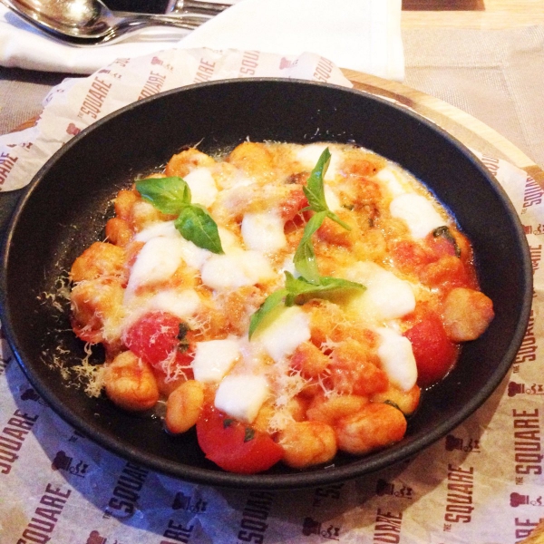 Ресторанный сервис бронирования столиков menu-rest.com - Интерьер ресторана "The Square"