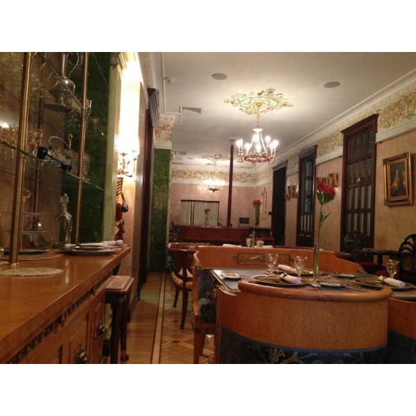 Ресторанный сервис бронирования столиков menu-rest.com - Интерьер ресторана "Мезонин"