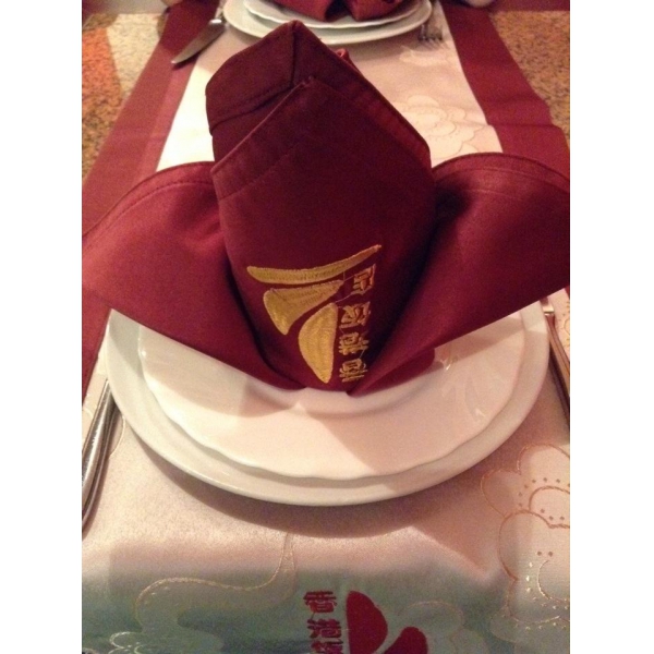 Ресторанный сервис бронирования столиков menu-rest.com - Интерьер ресторана "Гонконг"