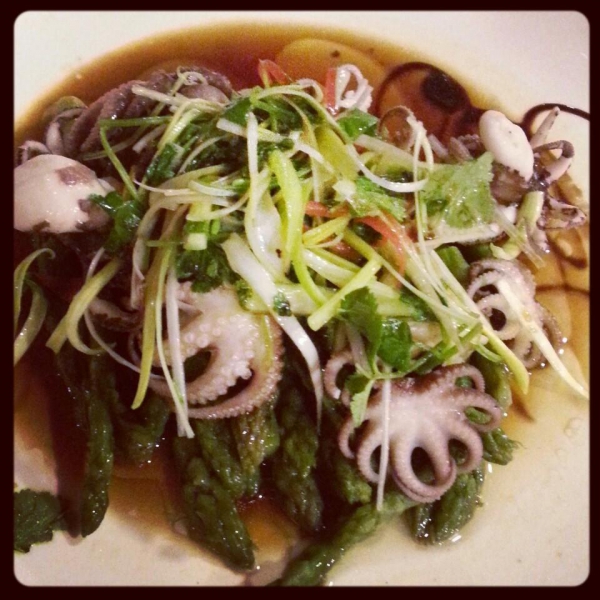 Ресторанный сервис бронирования столиков menu-rest.com - Интерьер ресторана "Гонконг"