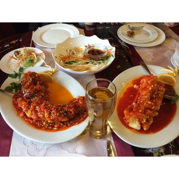 Ресторанный сервис бронирования столиков menu-rest.com - Интерьер ресторана "Гонконг"