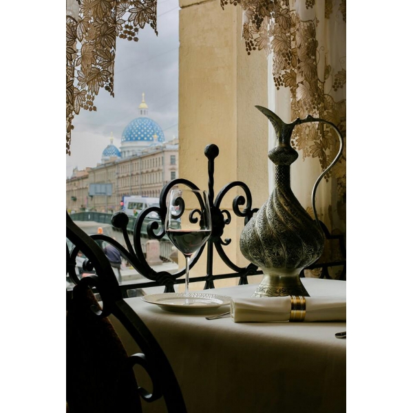 Ресторанный сервис бронирования столиков menu-rest.com - Интерьер ресторана "Караван"