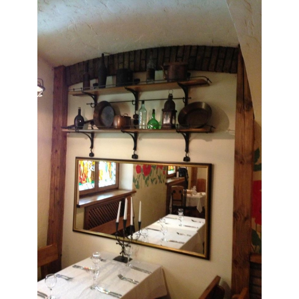 Ресторанный сервис бронирования столиков menu-rest.com - Интерьер ресторана "Колесо"