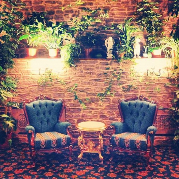 Ресторанный сервис бронирования столиков menu-rest.com - Интерьер ресторана "Меркурий"