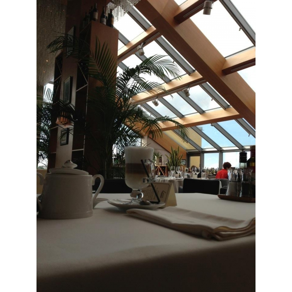 Ресторанный сервис бронирования столиков menu-rest.com - Интерьер ресторана "Luce"