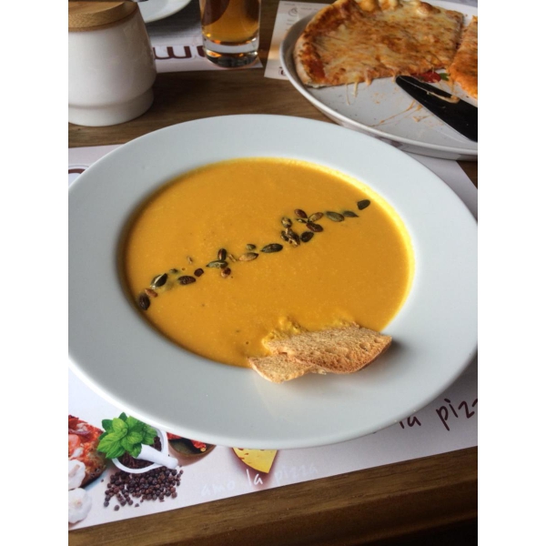 Ресторанный сервис бронирования столиков menu-rest.com - Интерьер ресторана "Amo La Pizza"