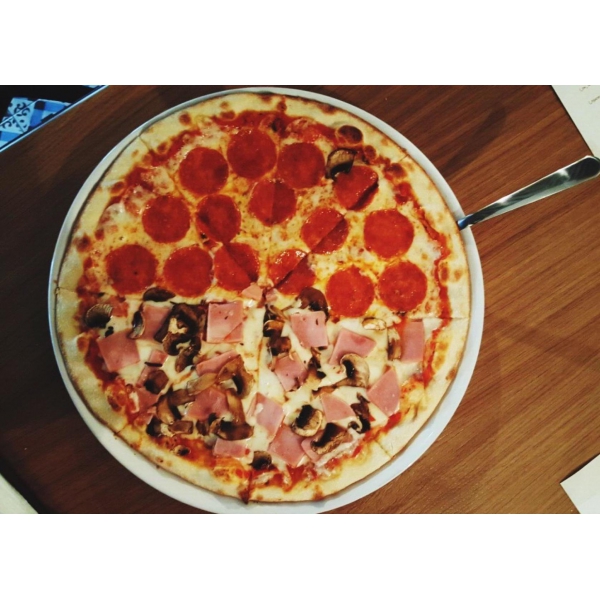 Ресторанный сервис бронирования столиков menu-rest.com - Интерьер ресторана "Amo La Pizza"