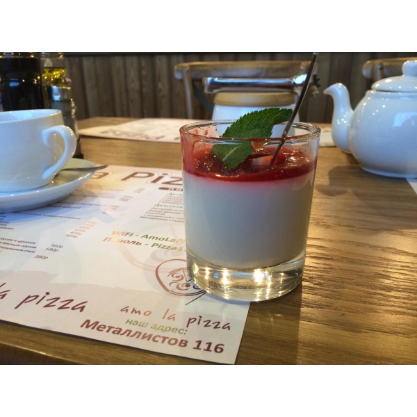 Ресторанный сервис бронирования столиков menu-rest.com - Интерьер ресторана "Amo La Pizza"