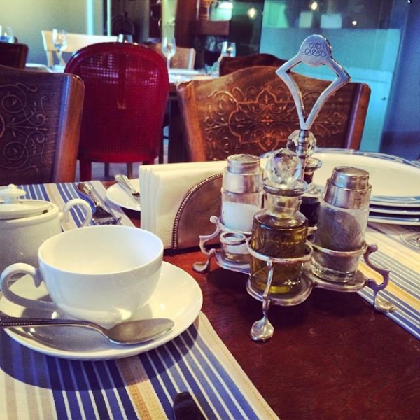 Ресторанный сервис бронирования столиков menu-rest.com - Интерьер ресторана "La Perla Fish House"