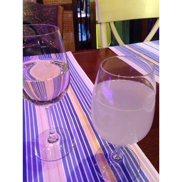 Ресторанный сервис бронирования столиков menu-rest.com - Интерьер ресторана "La Perla Fish House"