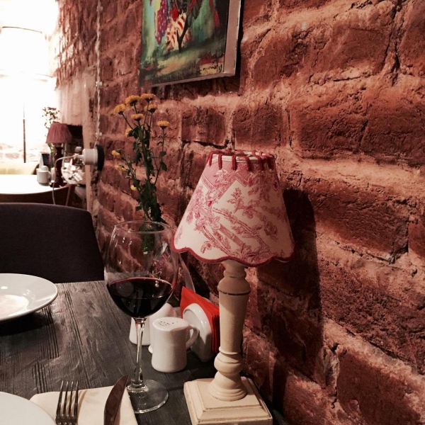 Ресторанный сервис бронирования столиков menu-rest.com - Интерьер ресторана "Rustaveli"