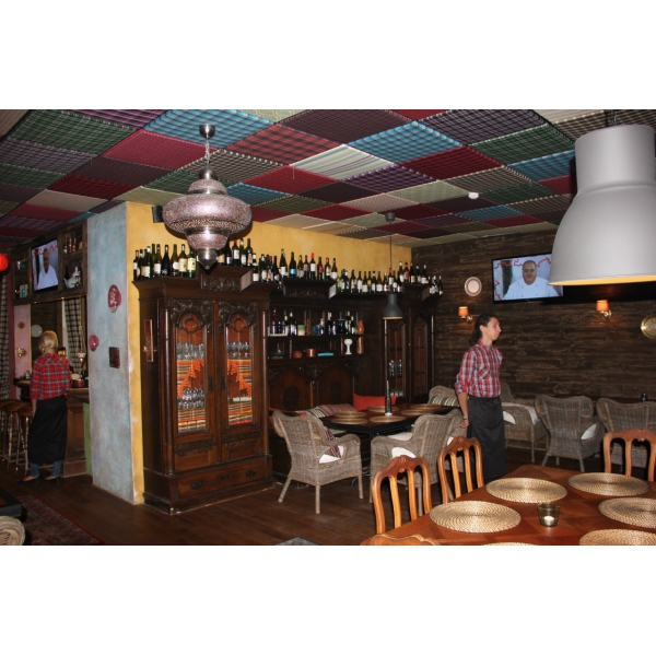 Ресторанный сервис бронирования столиков menu-rest.com - Интерьер ресторана "BarBaris"