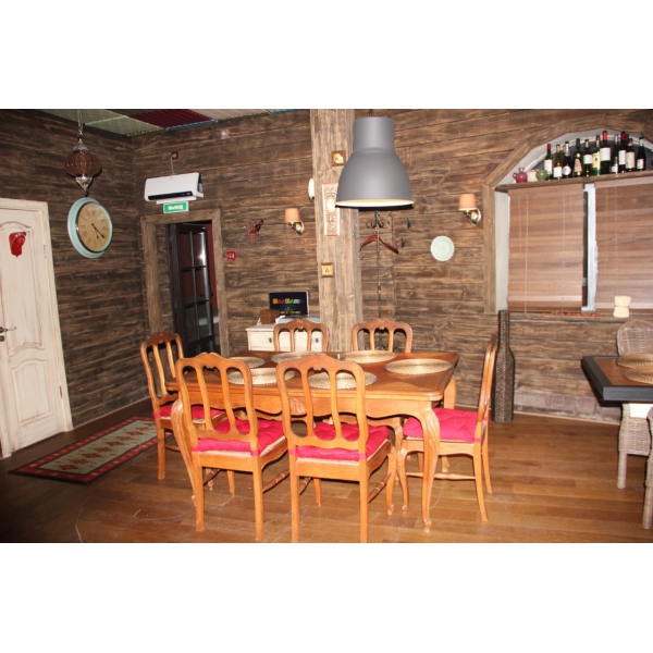 Ресторанный сервис бронирования столиков menu-rest.com - Интерьер ресторана "BarBaris"