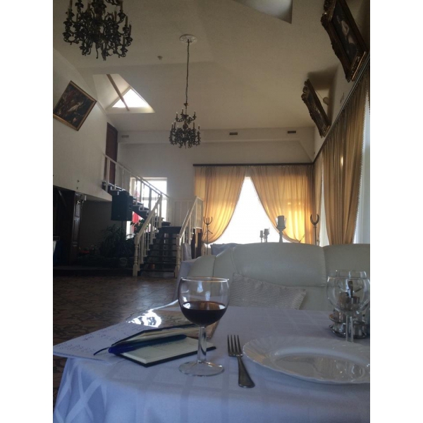 Ресторанный сервис бронирования столиков menu-rest.com - Интерьер ресторана "Кавказский двор"