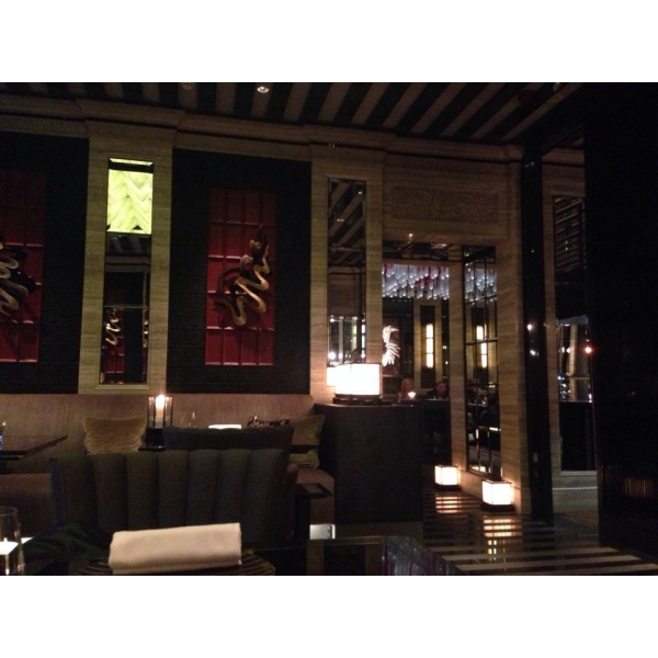 Ресторанный сервис бронирования столиков menu-rest.com - Интерьер ресторана "Sintoho"