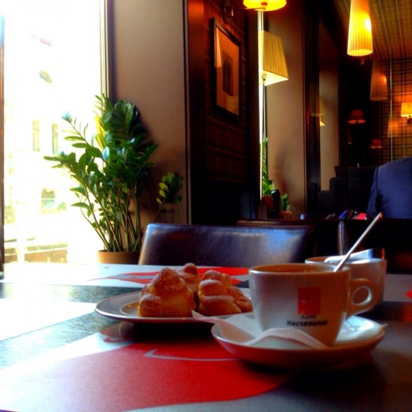 Ресторанный сервис бронирования столиков menu-rest.com - Интерьер ресторана "BullHouse"