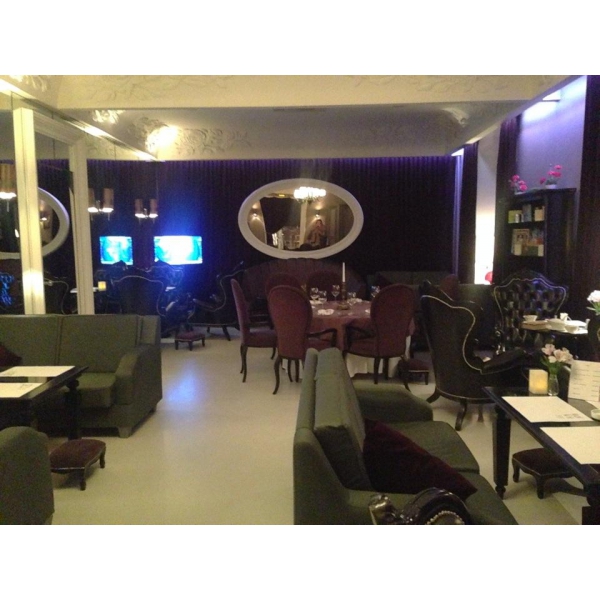 Ресторанный сервис бронирования столиков menu-rest.com - Интерьер ресторана "Angle Vert"