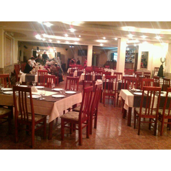 Ресторанный сервис бронирования столиков menu-rest.com - Интерьер ресторана "Звезда"