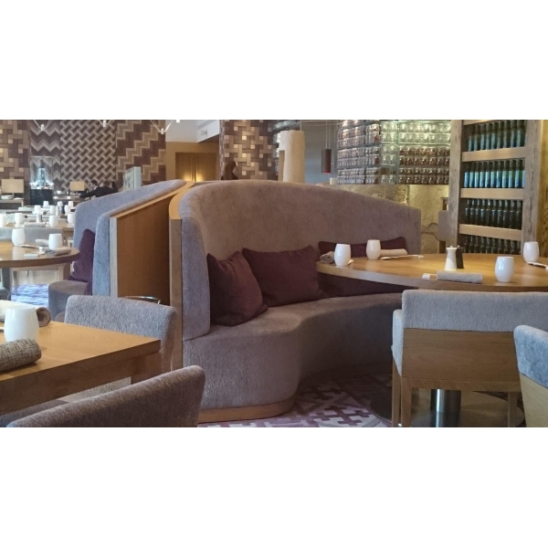 Ресторанный сервис бронирования столиков menu-rest.com - Интерьер ресторана "Azia"