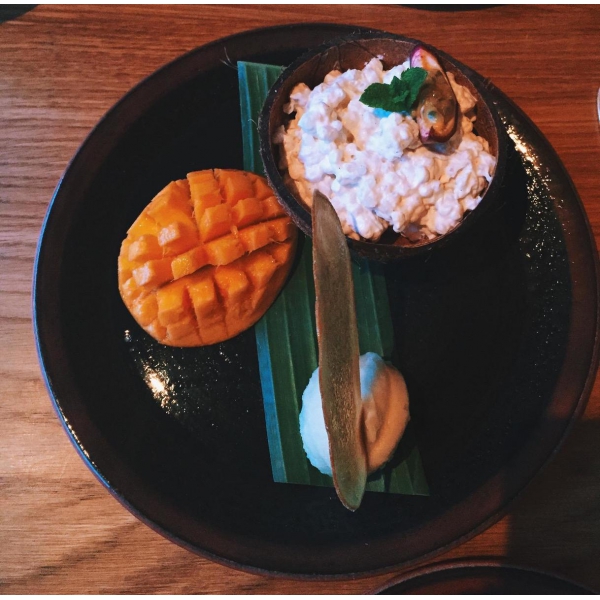 Ресторанный сервис бронирования столиков menu-rest.com - Интерьер ресторана "Azia"