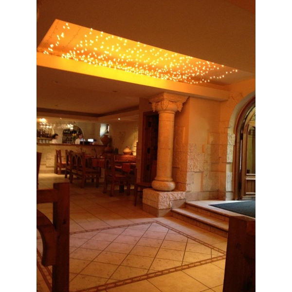 Ресторанный сервис бронирования столиков menu-rest.com - Интерьер ресторана "Урарту"