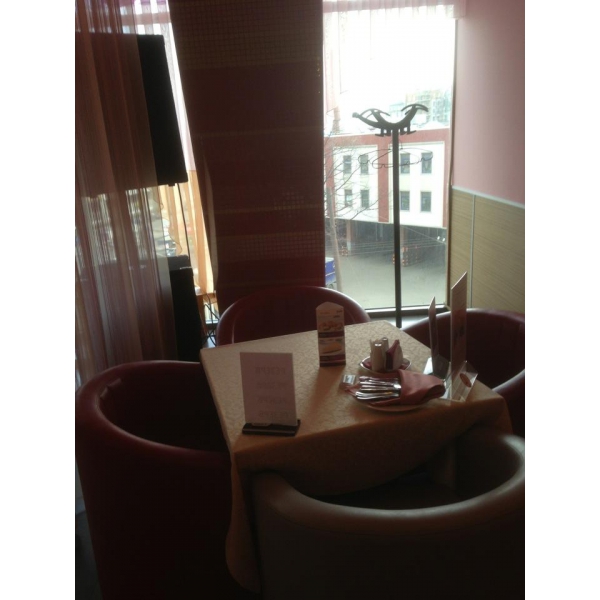 Ресторанный сервис бронирования столиков menu-rest.com - Интерьер ресторана "Карамель"