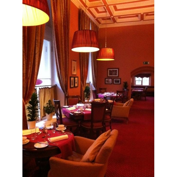 Ресторанный сервис бронирования столиков menu-rest.com - Интерьер ресторана "Дворянское Собрание"