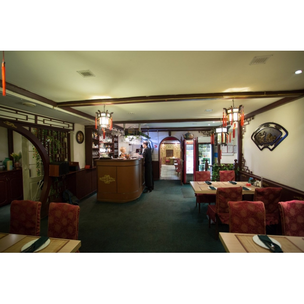 Ресторанный сервис бронирования столиков menu-rest.com - Интерьер ресторана "Феникс"