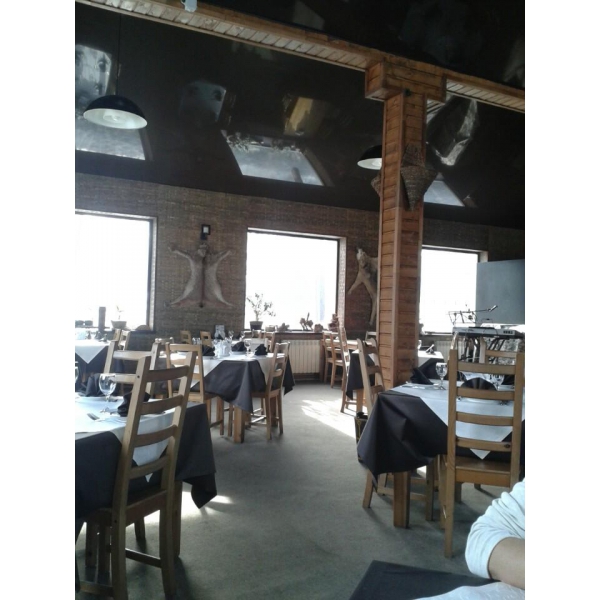 Ресторанный сервис бронирования столиков menu-rest.com - Интерьер ресторана "Абхазский двор"