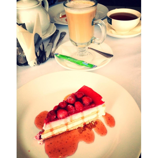 Ресторанный сервис бронирования столиков menu-rest.com - Интерьер ресторана "Авенариус"