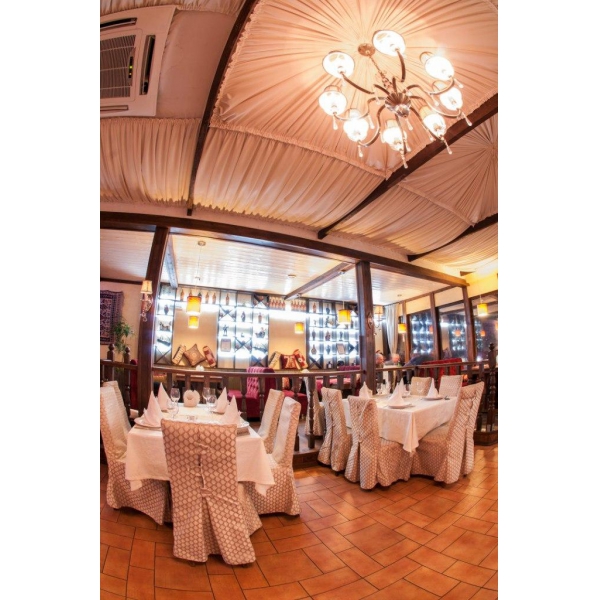 Ресторанный сервис бронирования столиков menu-rest.com - Интерьер ресторана "Гала"