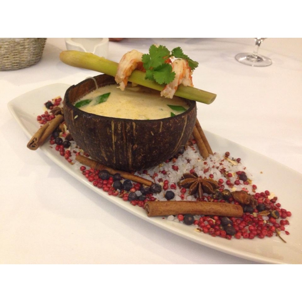 Ресторанный сервис бронирования столиков menu-rest.com - Интерьер ресторана "SKYLIGHT"