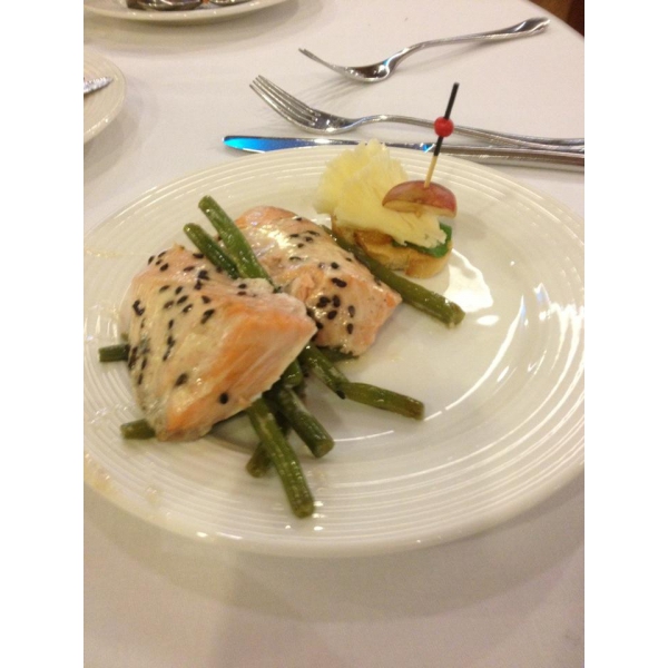 Ресторанный сервис бронирования столиков menu-rest.com - Интерьер ресторана "SKYLIGHT"