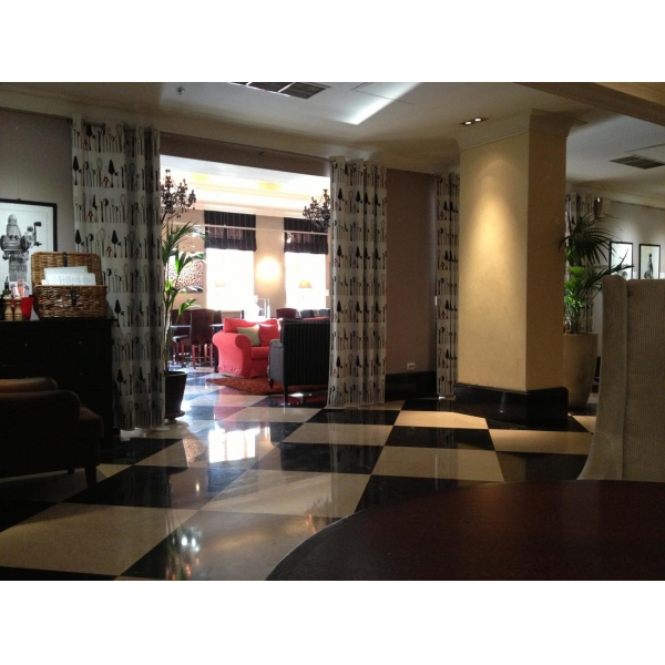 Ресторанный сервис бронирования столиков menu-rest.com - Интерьер ресторана "Repin Lounge"