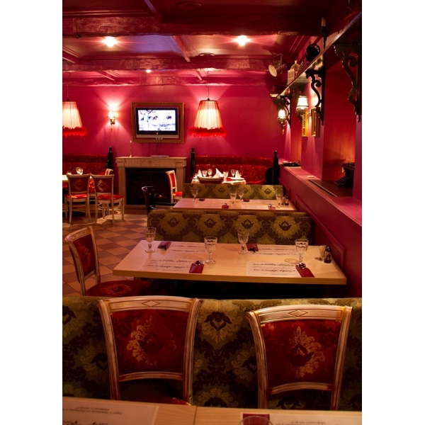 Ресторанный сервис бронирования столиков menu-rest.com - Интерьер ресторана "Биография"