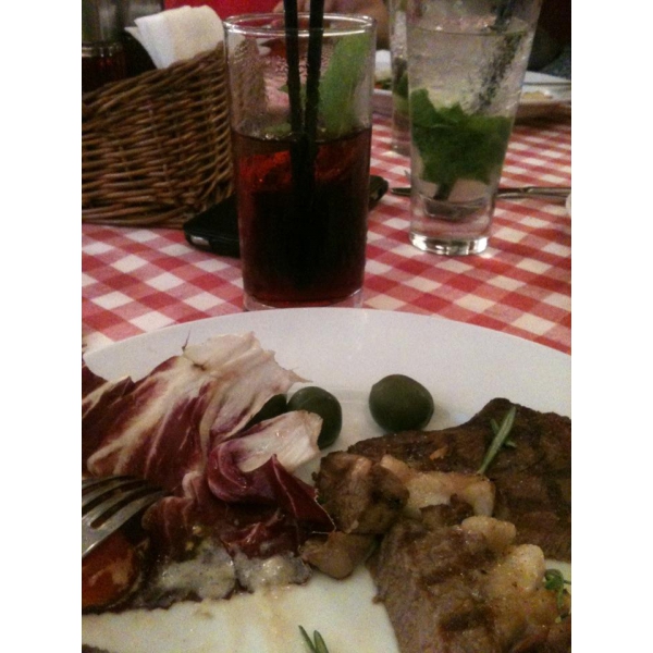 Ресторанный сервис бронирования столиков menu-rest.com - Интерьер ресторана "Mama Roma"