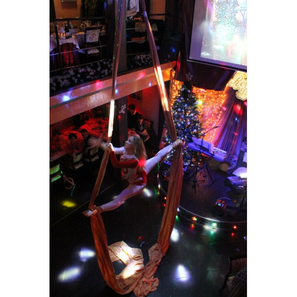 Ресторанный сервис бронирования столиков menu-rest.com - Интерьер ресторана "Ретро-Блюз"