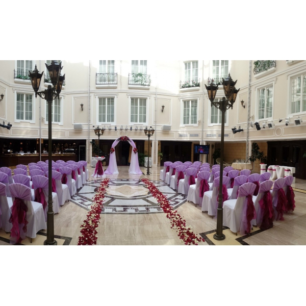 Ресторанный сервис бронирования столиков menu-rest.com - Интерьер ресторана "Версаль"