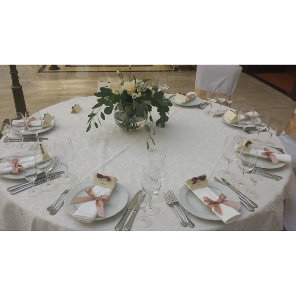 Ресторанный сервис бронирования столиков menu-rest.com - Интерьер ресторана "Версаль"